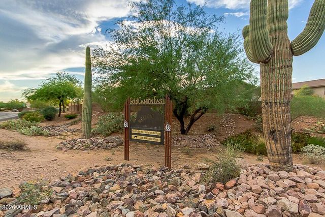 4237 S PONY RIDER Trail, Gold Canyon, AZ 85118