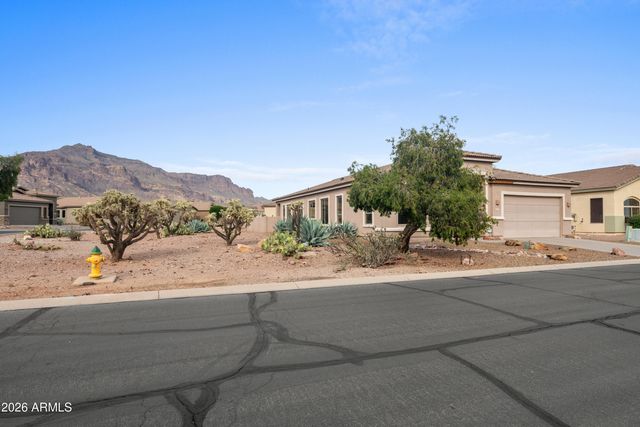 4237 S PONY RIDER Trail, Gold Canyon, AZ 85118
