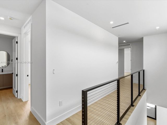 2606 SW 19th St, Miami, FL 33145