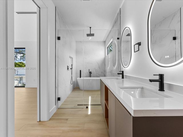 2606 SW 19th St, Miami, FL 33145