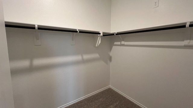 905 INGALLS PARK Lane, Fort Worth, TX 76131