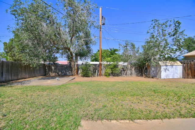 3401 Alvarado Drive NE, Albuquerque, NM 87110
