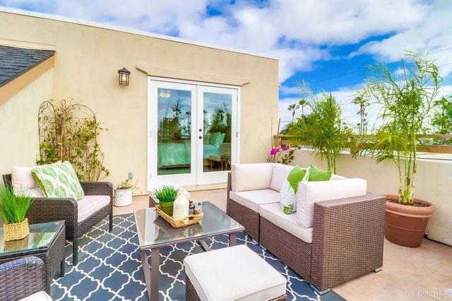 1147 Hornblend Street, San Diego, CA 92109