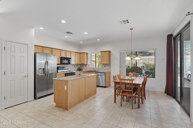 60890 E Eagle Heights Drive, Tucson, AZ 85739