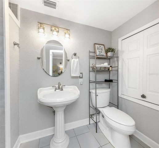 414 TAMPA ROAD, Palm Harbor, FL 34683