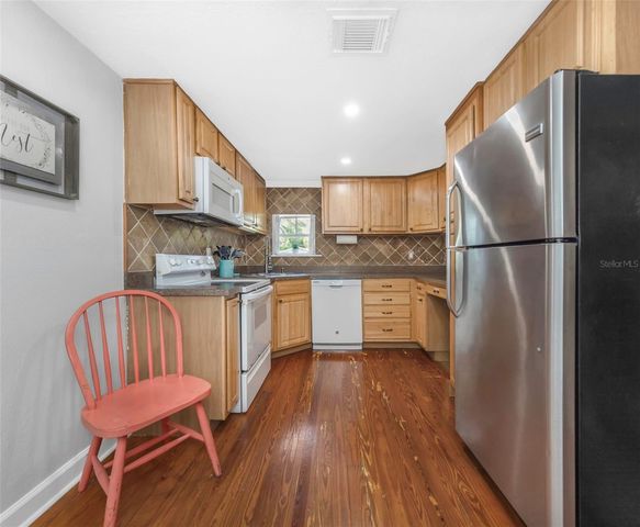 414 TAMPA ROAD, Palm Harbor, FL 34683