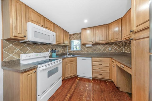 414 TAMPA ROAD, Palm Harbor, FL 34683