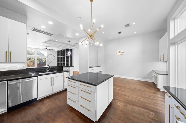 1822 Brun Street, Houston, TX 77019