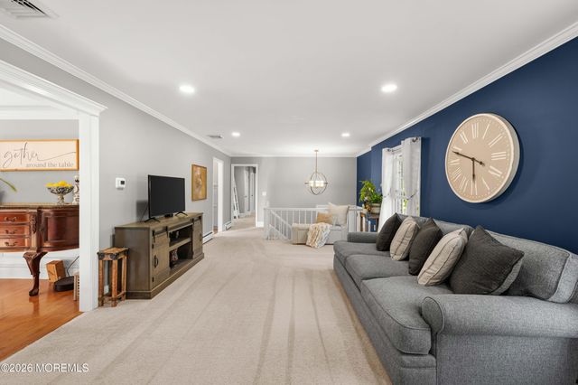 97 Beacon Hill Road, Califon, NJ 07830