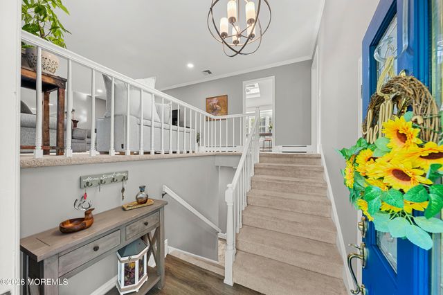 97 Beacon Hill Road, Califon, NJ 07830