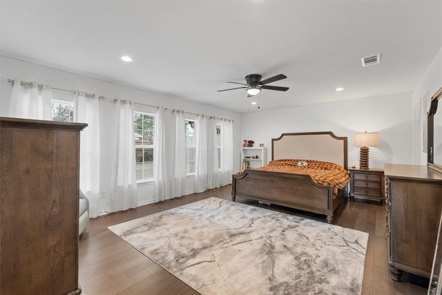 840 Country Lane Drive, Mcgregor, TX 76657