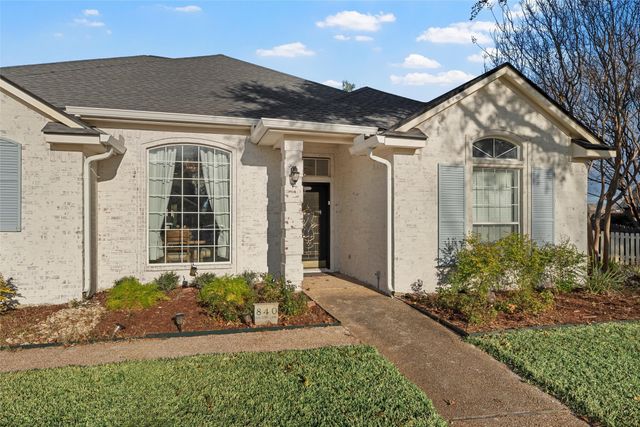 840 Country Lane Drive, Mcgregor, TX 76657