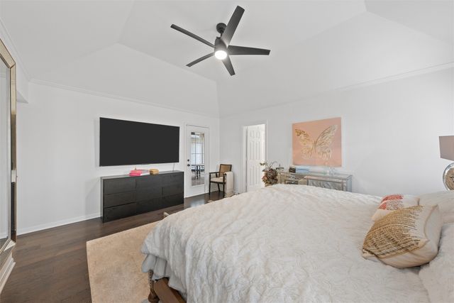 840 Country Lane Drive, Mcgregor, TX 76657