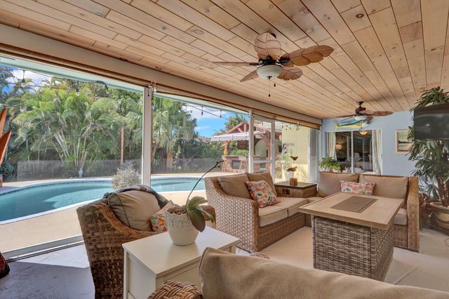 225 Orange Tree Drive, Atlantis, FL 33462