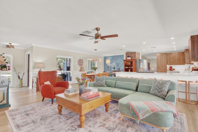 225 Orange Tree Drive, Atlantis, FL 33462