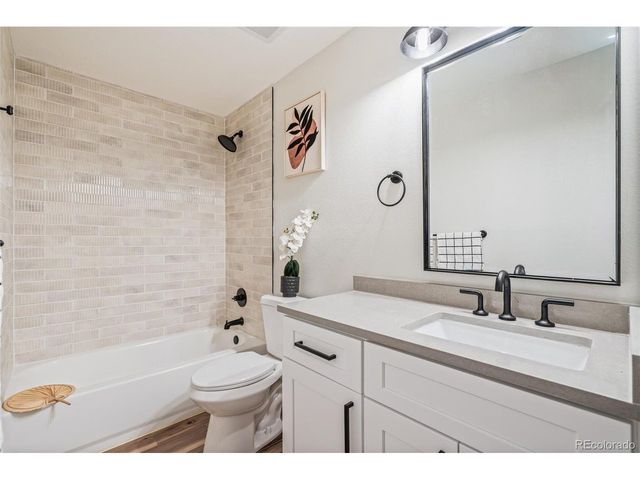 4655 E 128th Pl, Thornton, CO 80241