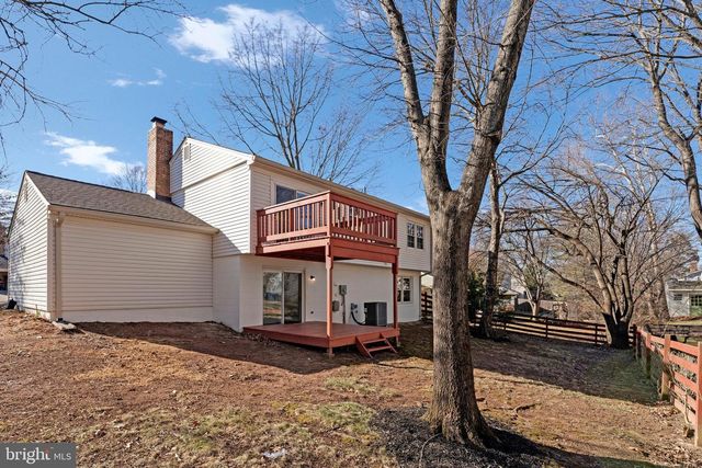 12016 TROSSACK RD, Herndon, VA 20170