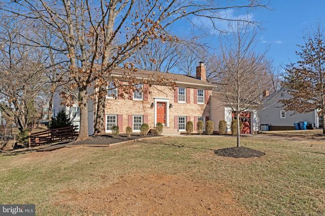 12016 TROSSACK RD, Herndon, VA 20170