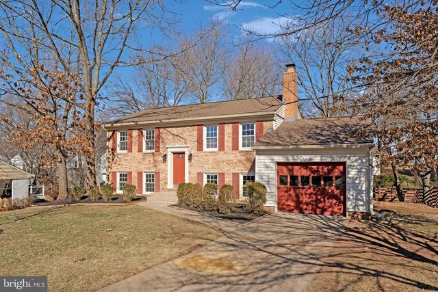 12016 TROSSACK RD, Herndon, VA 20170