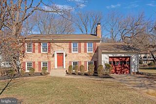 12016 TROSSACK RD, Herndon, VA 20170