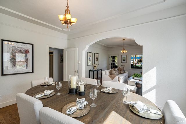 1709 Spring Mountain Rd, St. Helena, CA 94574