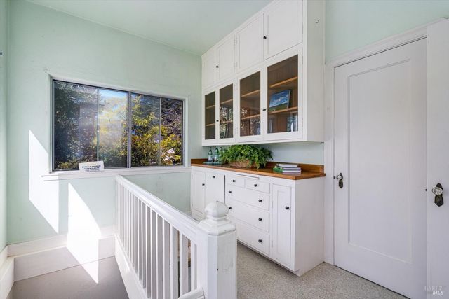 1709 Spring Mountain Rd, St. Helena, CA 94574