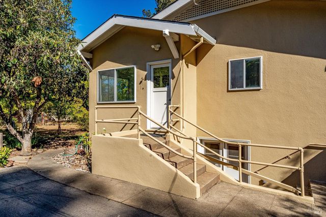 1709 Spring Mountain Rd, St. Helena, CA 94574