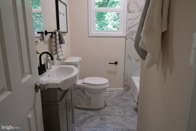 327 TILLMAN ST, Lawnside, NJ 08045