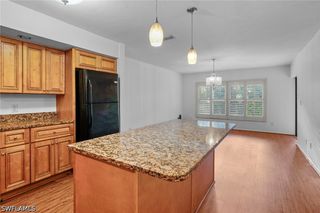 8302 Charter Club CIR 6, Fort Myers, FL 33919