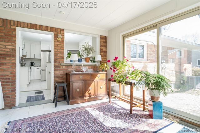 261 Reitman Court, Rochester Hills, MI 48307
