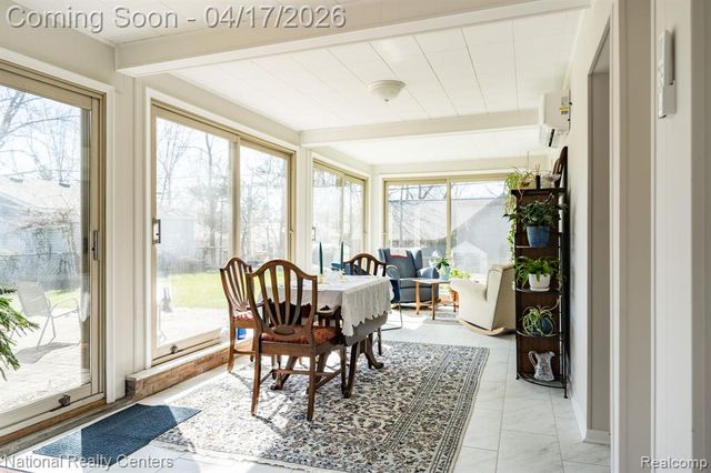 261 Reitman Court, Rochester Hills, MI 48307
