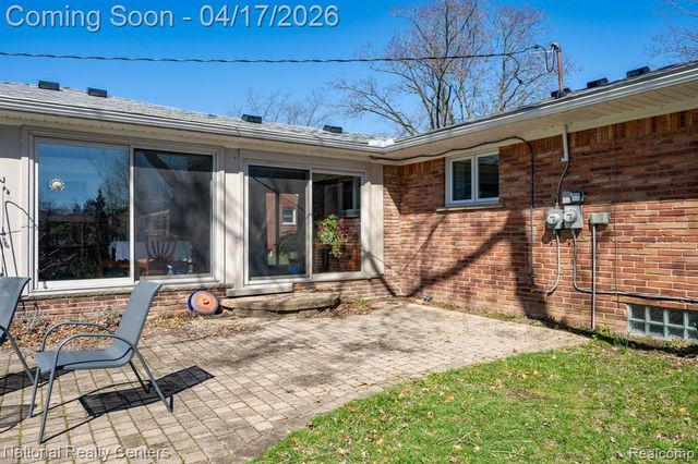 261 Reitman Court, Rochester Hills, MI 48307