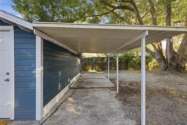 604 ROSS STREET, Leesburg, FL 34748