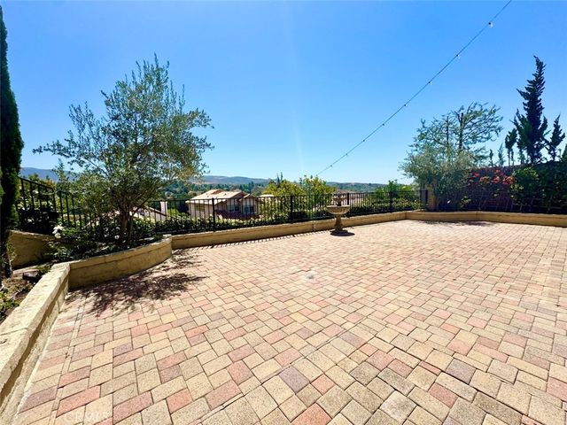 18 Via Andorra, Coto De Caza, CA 92679