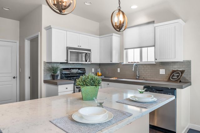 20392 Aberdeen Drive, Bend, OR 97702