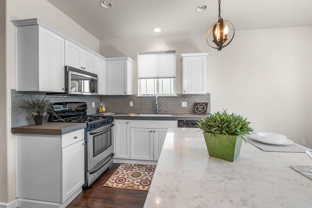 20392 Aberdeen Drive, Bend, OR 97702