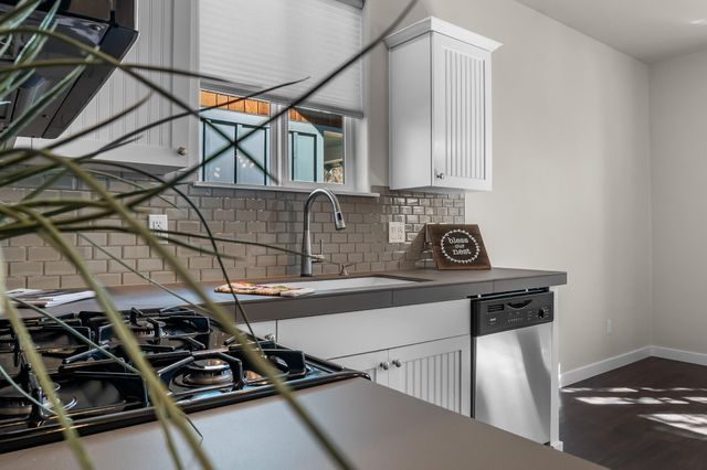 20392 Aberdeen Drive, Bend, OR 97702