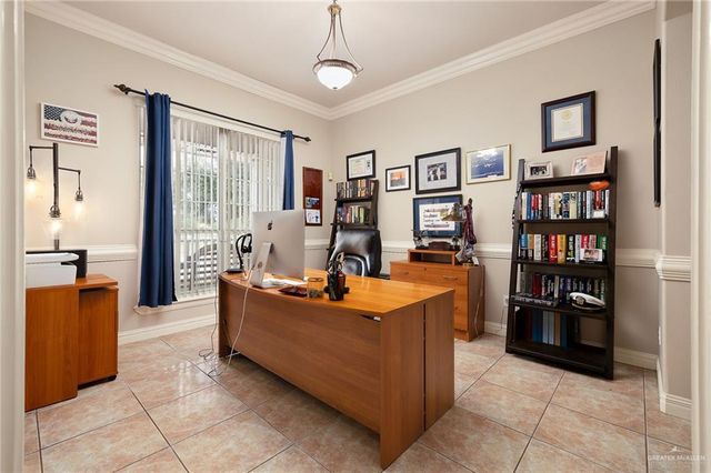 23725 N Val Verde Road, Edinburg, TX 78542