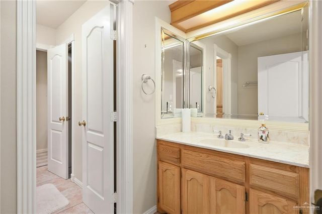 23725 N Val Verde Road, Edinburg, TX 78542