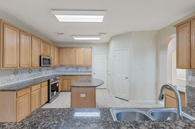 11311 Misty Morning Street, Pearland, TX 77584