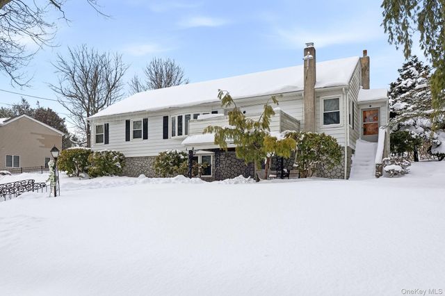 5 N Shenorock Drive, Yorktown Heights, NY 10598