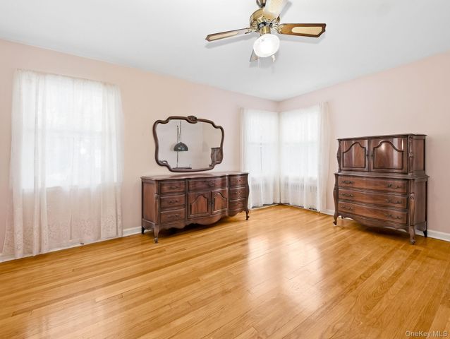 5 N Shenorock Drive, Yorktown Heights, NY 10598