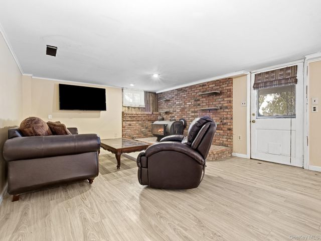 5 N Shenorock Drive, Yorktown Heights, NY 10598