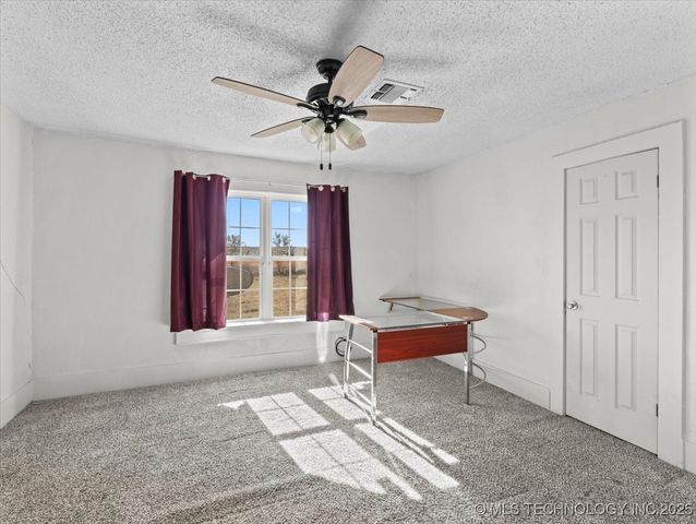 6916 State Hwy 113 Highway, Mcalester, OK 74501