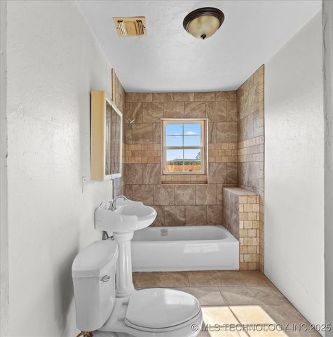 6916 State Hwy 113 Highway, Mcalester, OK 74501