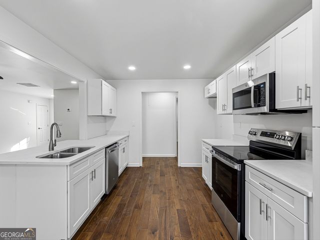 7227 Ginger Court, Riverdale, GA 30296