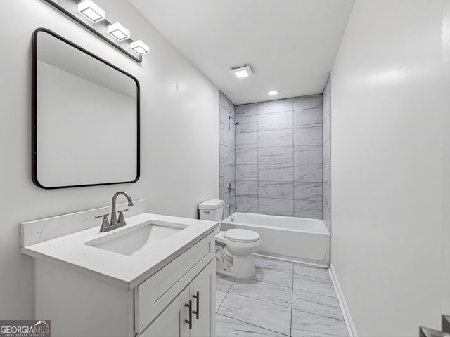 7227 Ginger Court, Riverdale, GA 30296