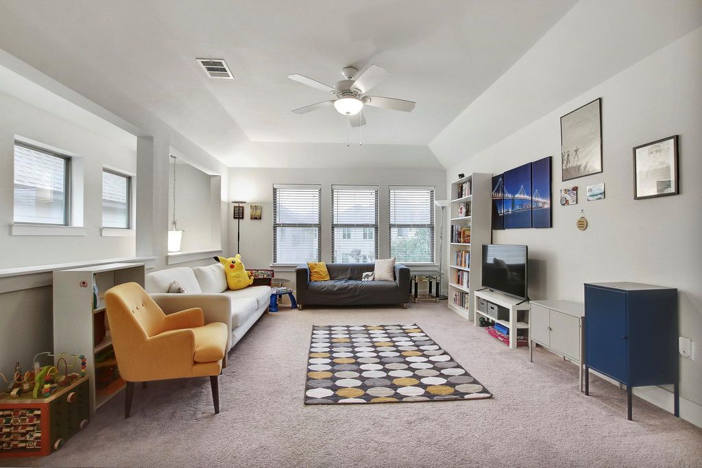 13001 Hymeadow DR 39, Austin, TX 78729