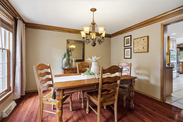 1502 E CRANBERRY DRIVE, Appleton, WI 54915