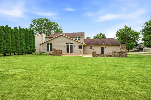 1502 E CRANBERRY DRIVE, Appleton, WI 54915